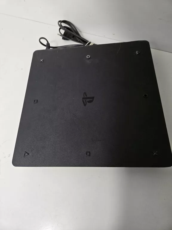 KONSOLA PS4 1TB CUH-1216B