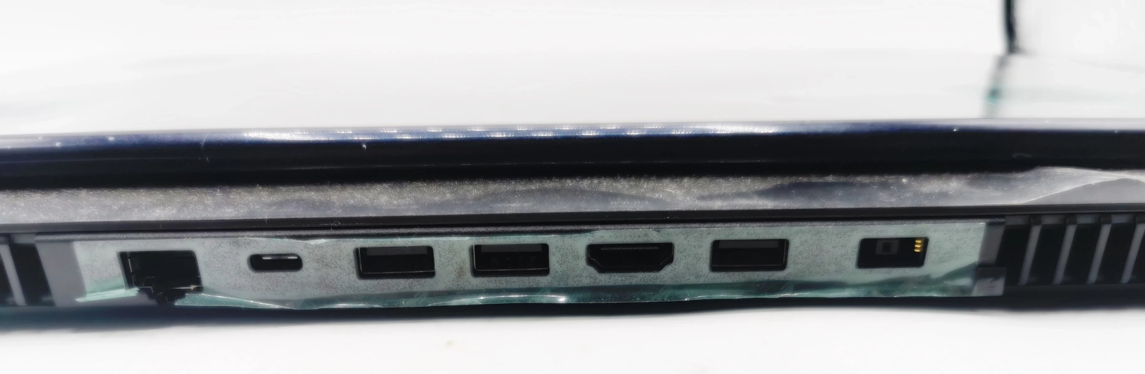 lenovo-legion-5-intel-core-i7-16-gb-ram-15tb-ssd-rtx-3060-kod-producenta-82rb00enpb