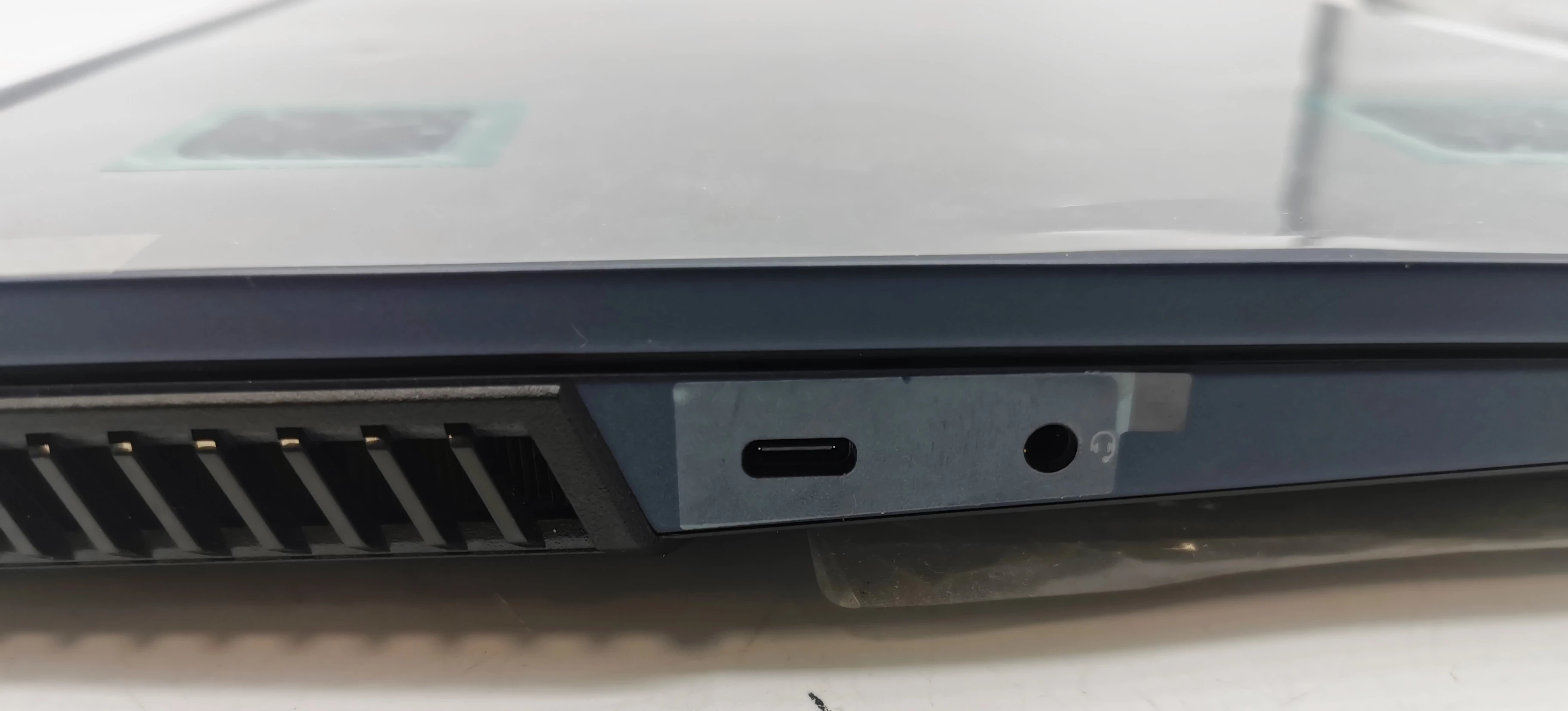 lenovo-legion-5-intel-core-i7-16-gb-ram-15tb-ssd-rtx-3060-rozdzielczosc-px-4474-211477