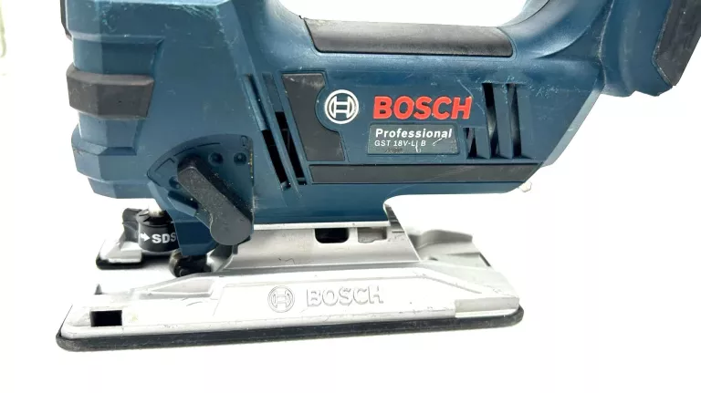 WYRZYNARKA BOSCH GST 18V-LI B BEZ AKUMULATORA