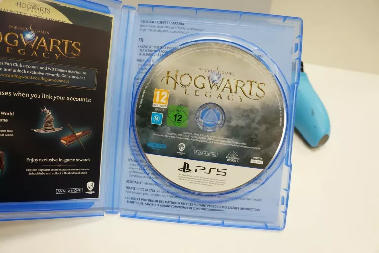 KONSOLA PS5 CFI-1216A 825GB + 2 PADY + GRA DZIEDZICTWO HOGWARTU