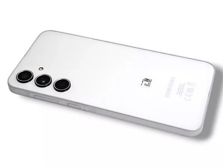 TELEFON SAMSUNG GALAXY A35 5G//OPIS//