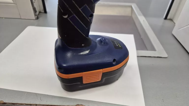 WKRĘTARKA POWER FORCE 18V