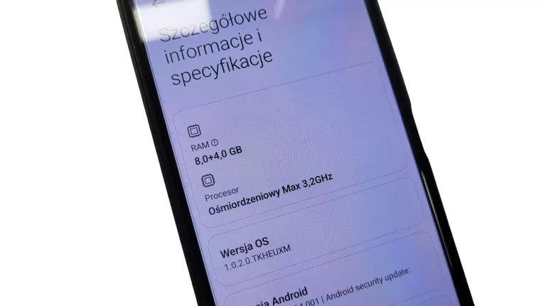 POCO F3 – SZYBKI, TANI I NIEZAWODNY SMARTFON W ŚWIETNEJ CENIE 8/256GB