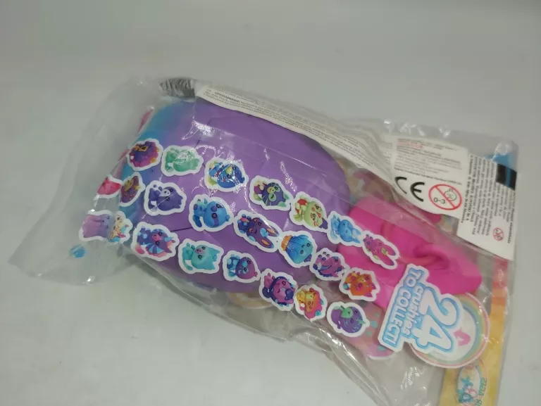 zabawka-figurka-pineapple-surprise-stan-11323-2