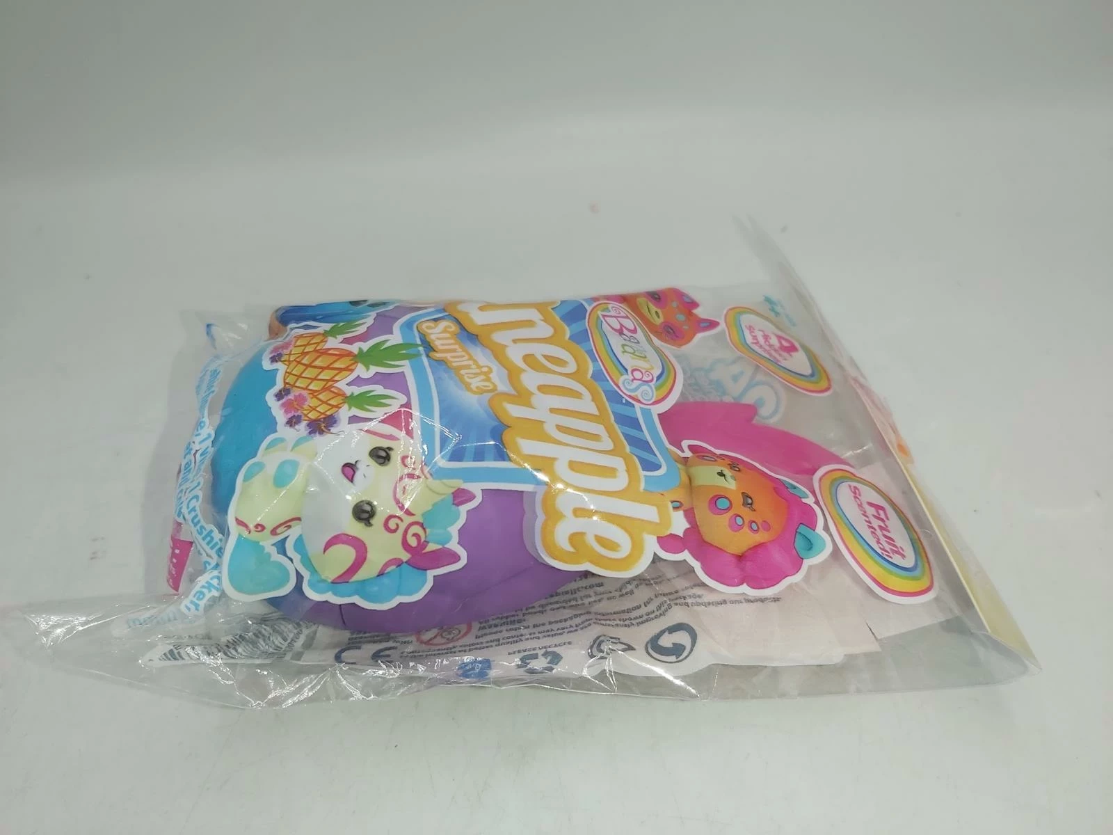 zabawka-figurka-pineapple-surprise-typ-201569-208669