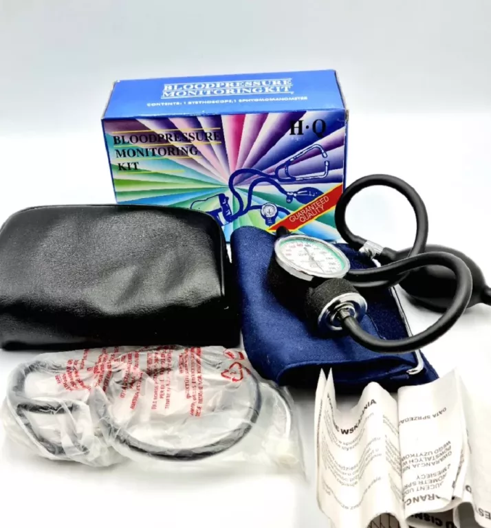 CIŚNIENIOMIERZ BLOOD PRESSURE MONITORING KIT