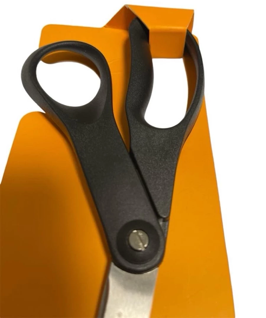 nozyczki-fiskars-essential-240325-ean-gtin-6424002006602