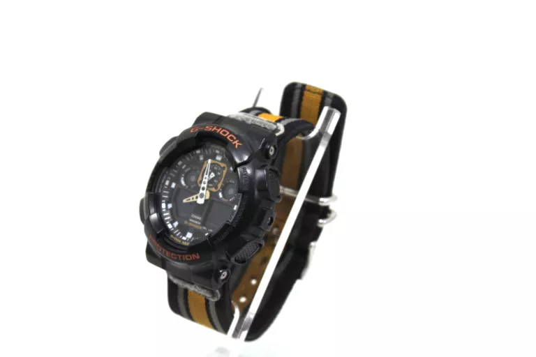 ZEGAREK CASIO G-SHOCK GA 100MC