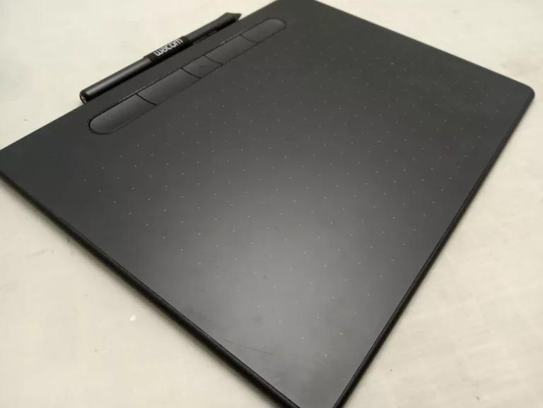 TABLET GRAFICZNY WACOM INTUOS CTL-6100WL + RYSIK