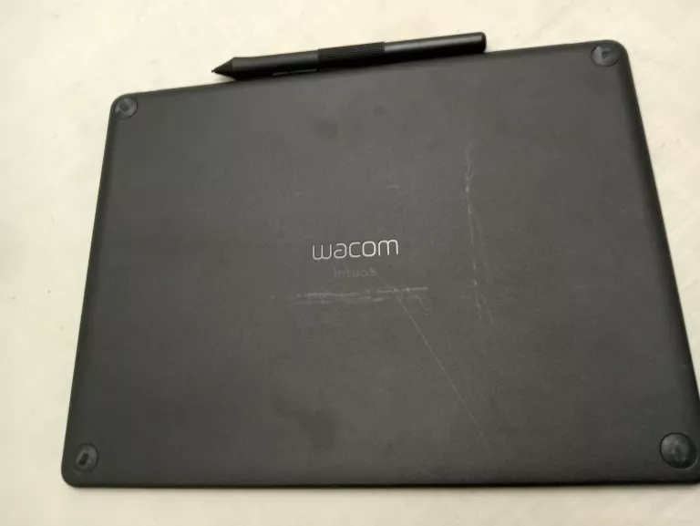 TABLET GRAFICZNY WACOM INTUOS CTL-6100WL + RYSIK