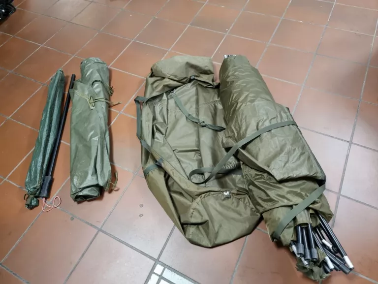 MIKADO NAMIOT KARPIOWY 2MAN ENCLAVE BIVVY XL Z NARZUTĄ