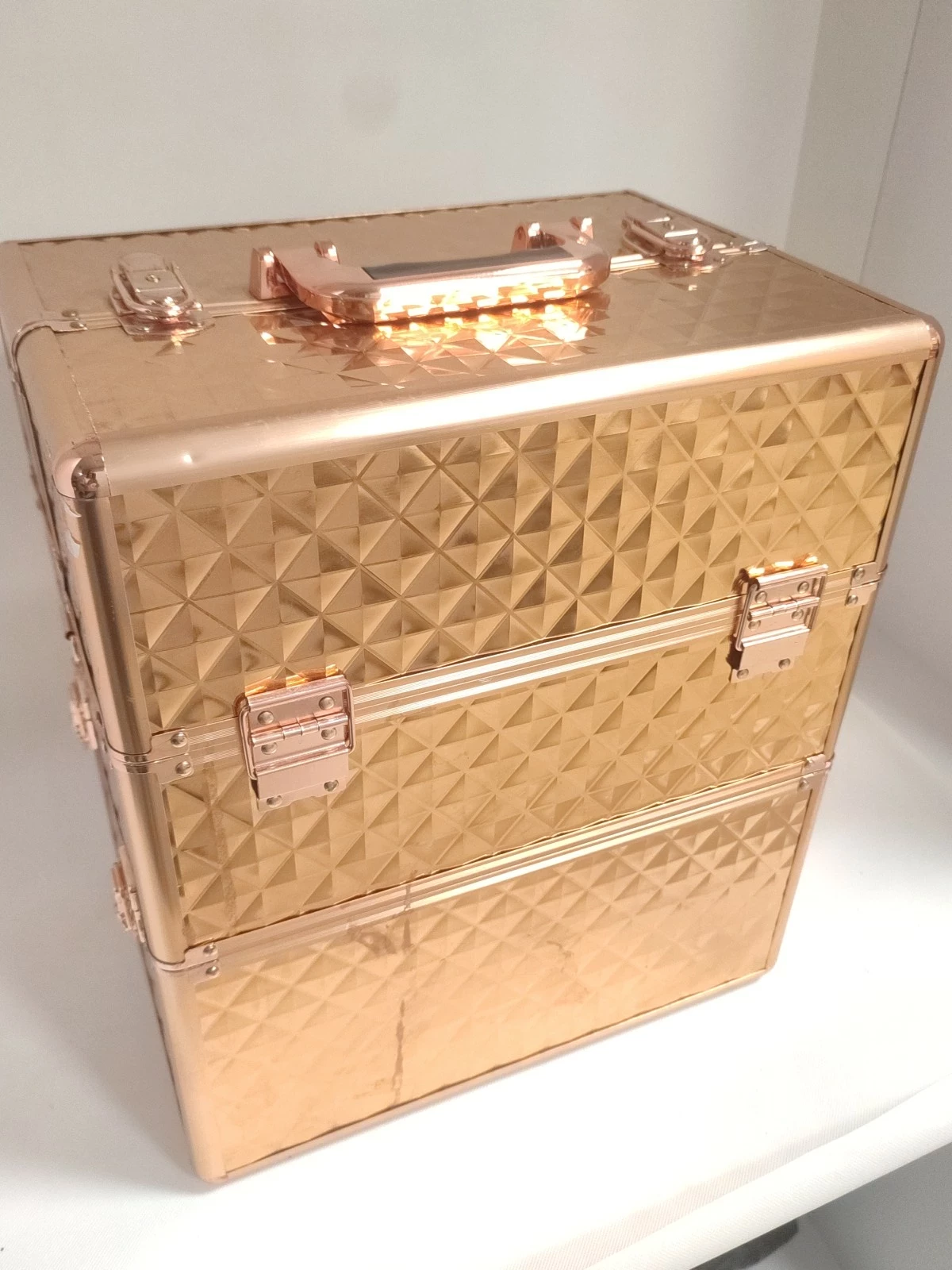 kuferek-na-kosmetyki-alwojska-polskiego-71-olsztyn