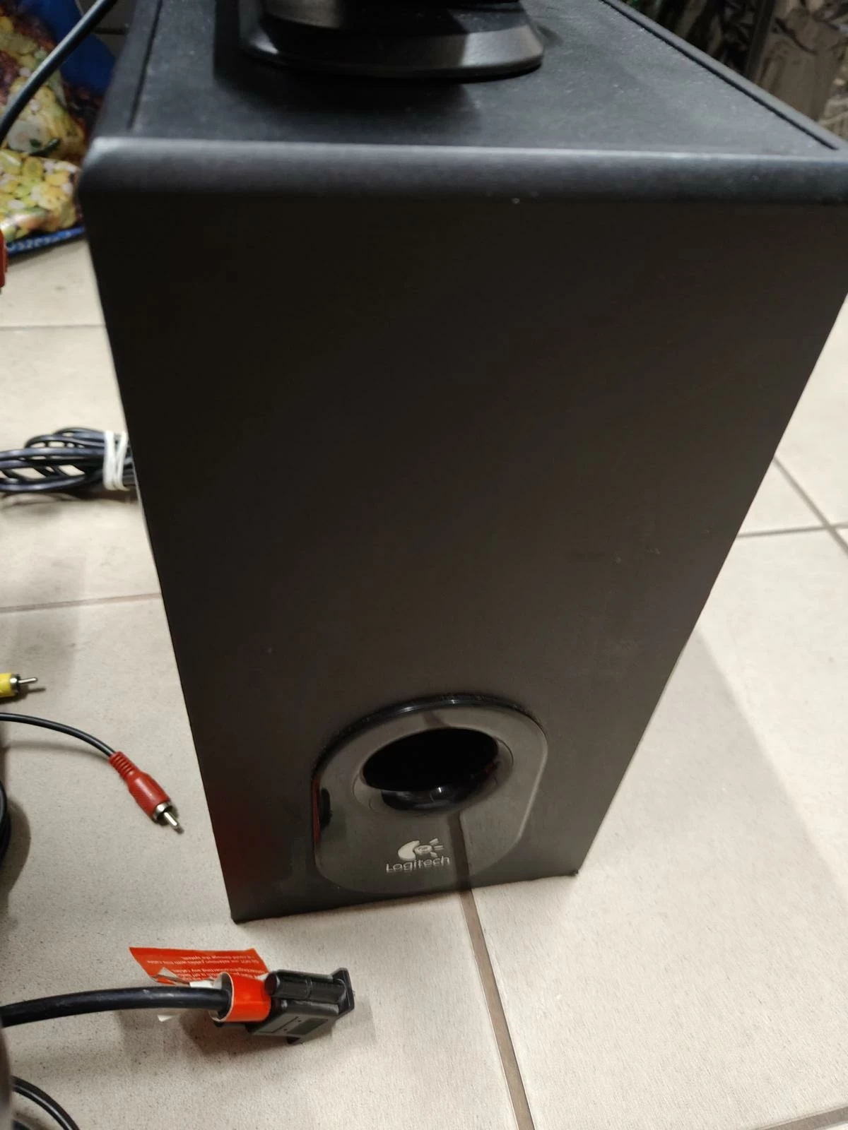 glosniki-logitech-x-530-zestaw-51-model-x-530