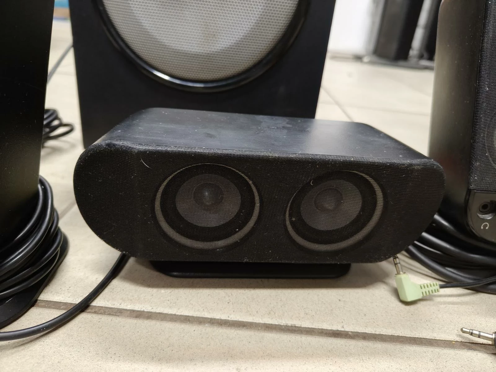 glosniki-logitech-x-530-zestaw-51-stan-11323-2