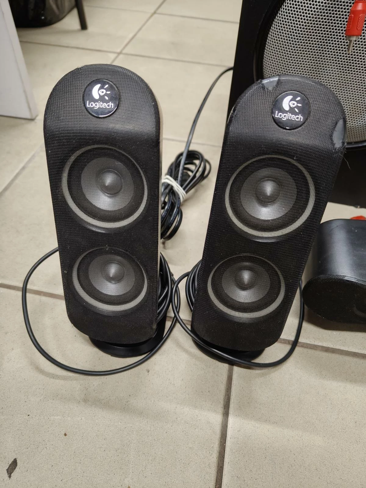 glosniki-logitech-x-530-zestaw-51-ean-gtin-097855021656