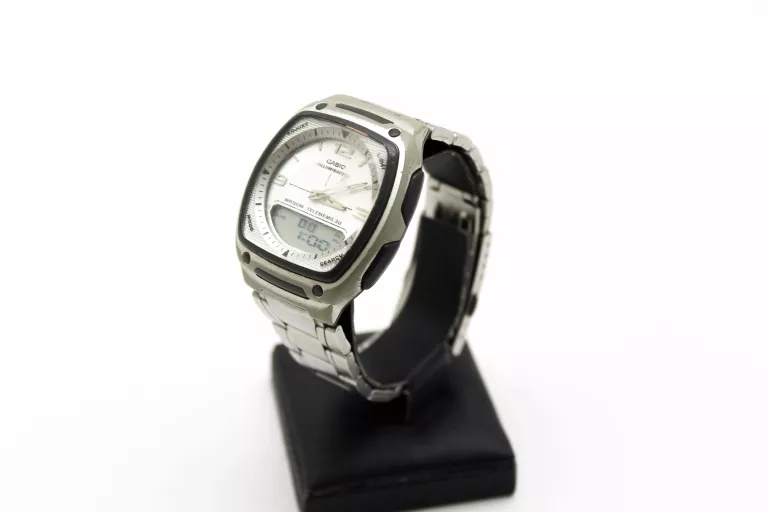 ZEGAREK CASIO AW-81 WOLD TIME TELEMEMO 30 WR50