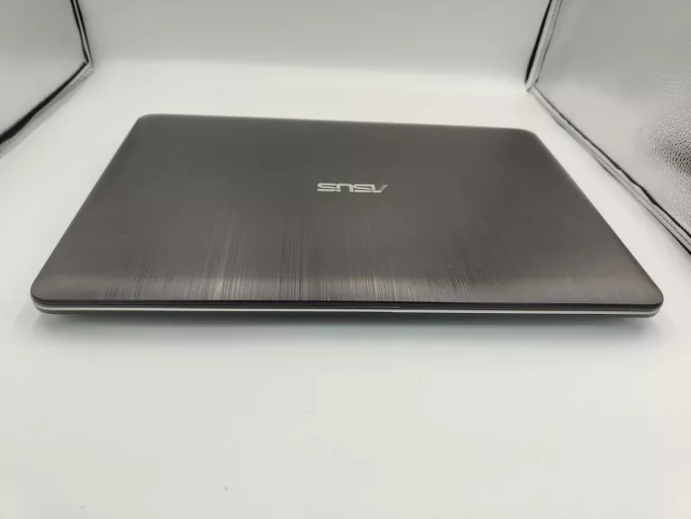 LAPTOP ASUS VIVOBOOK F540M PENTIUM SILVER N5000 4GB RAM SSD 256GB