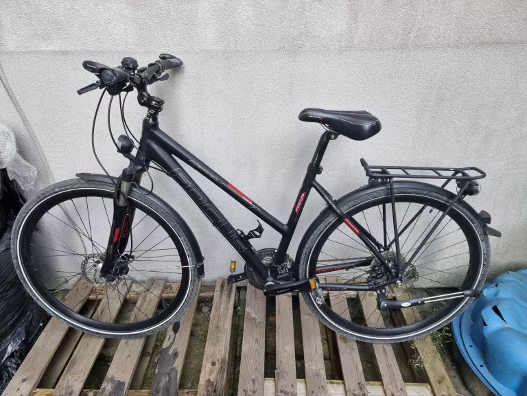 ROWER FOCUS AVENTURA RAMA ROZM.M KOŁA 28"