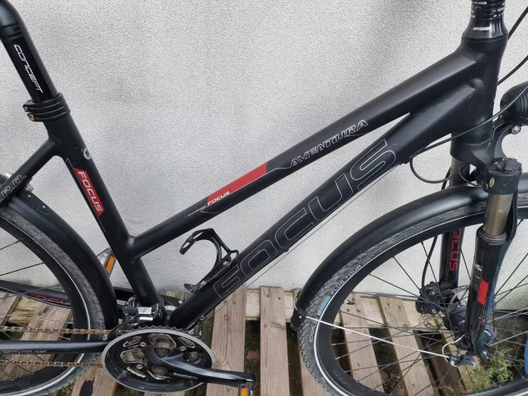 ROWER FOCUS AVENTURA RAMA ROZM.M KOŁA 28"