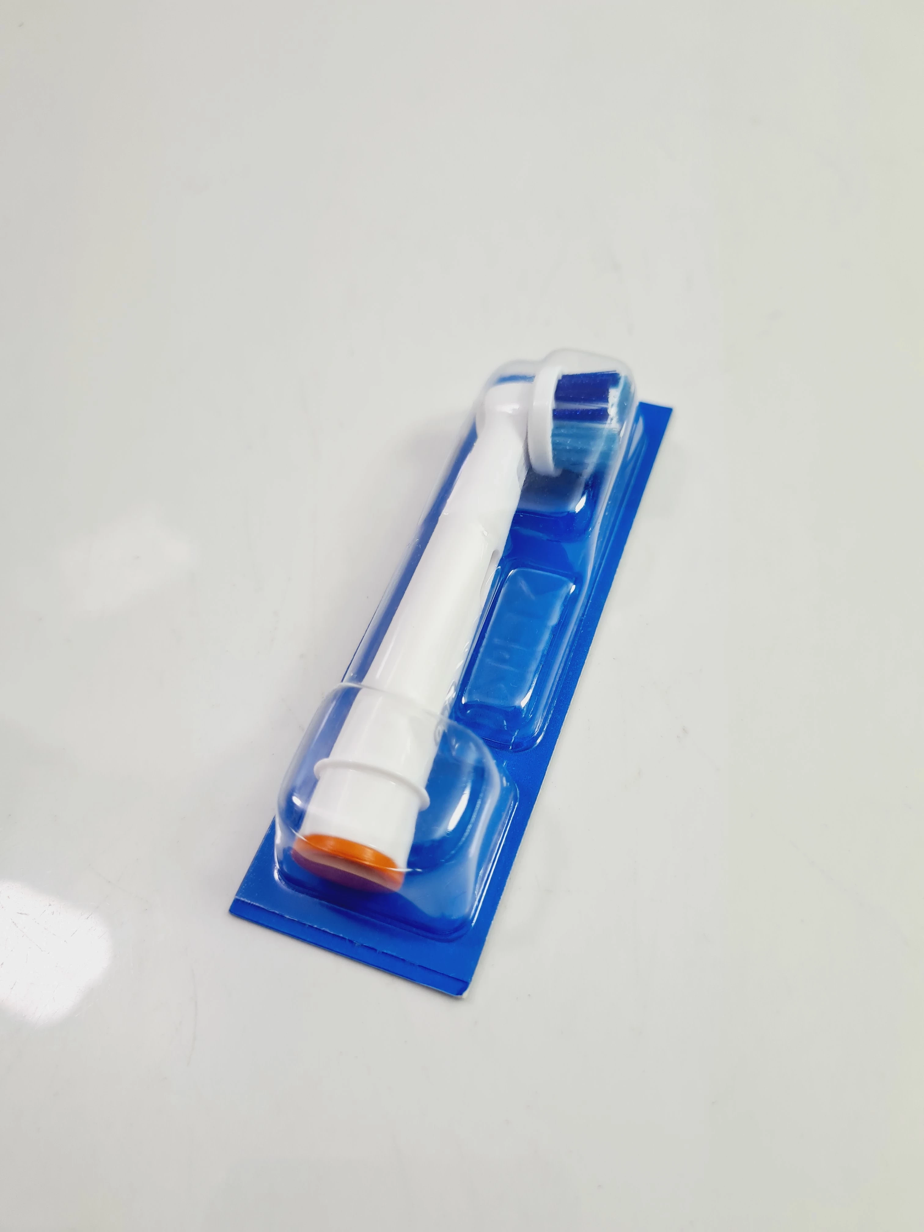 oral-b-koncowka-do-szczoteczki-elektrycznej-jednorazowe-ean-gtin-5906088301938