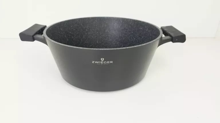 GARNEK ZWIEGER BLACK STONE 28CM 5,5L