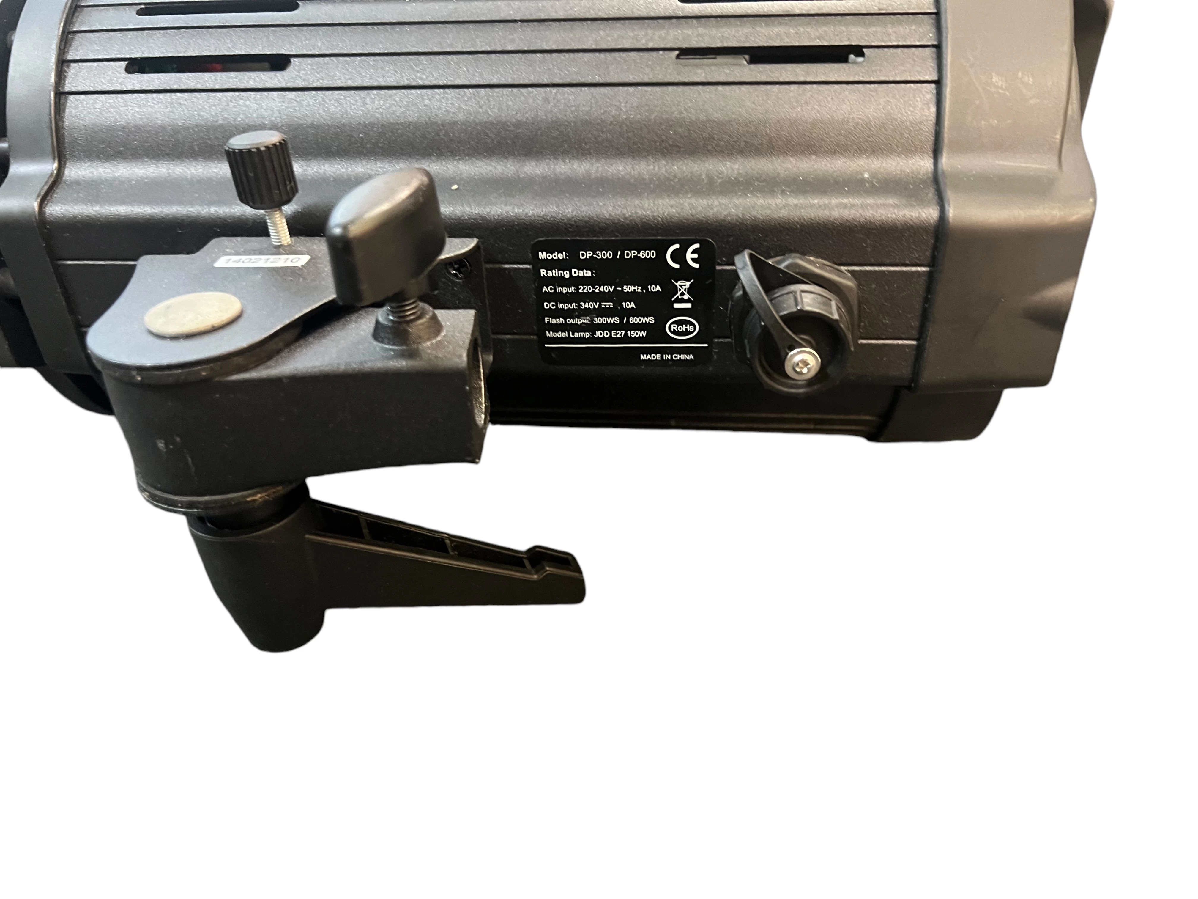 lampa-quantuum-dp-600-marka-248811-1951168