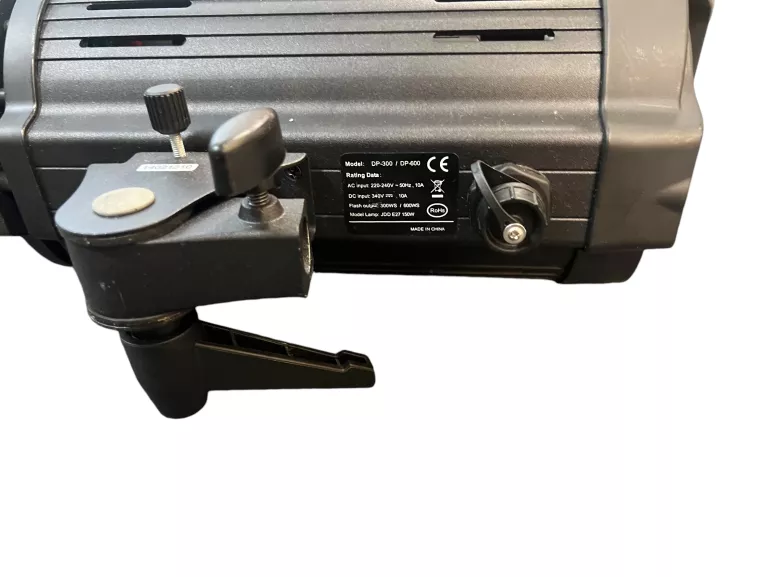 LAMPA QUANTUUM DP-600