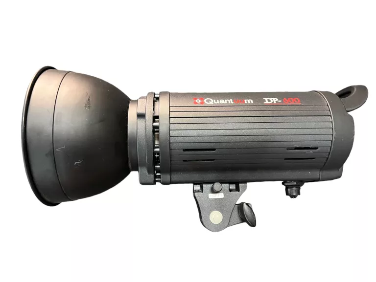 LAMPA QUANTUUM DP-600