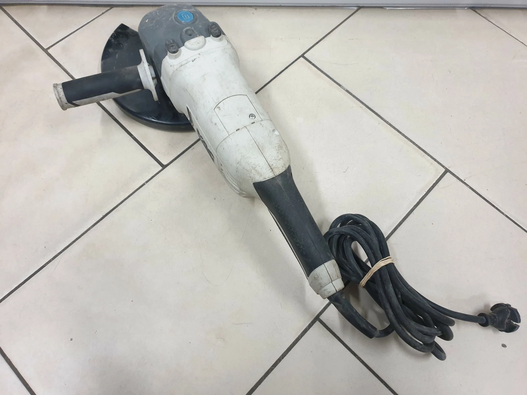 szlifierka-katowa-duza-macallister-msag2000gl-2000w-srednica-tarczy-23000