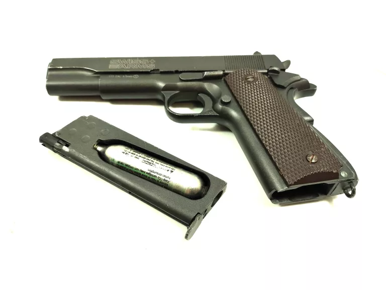 WIATRÓWKA SWISS ARMS P1911