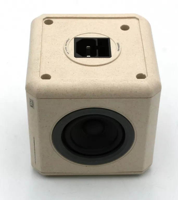 GŁOŚNIK PRZENOŚNY ALLOCACOC AUDIOCUBE DREWNO