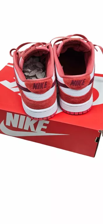 BUTY W NIKE DUNK LOW VDAY FQ7056 100 R 41