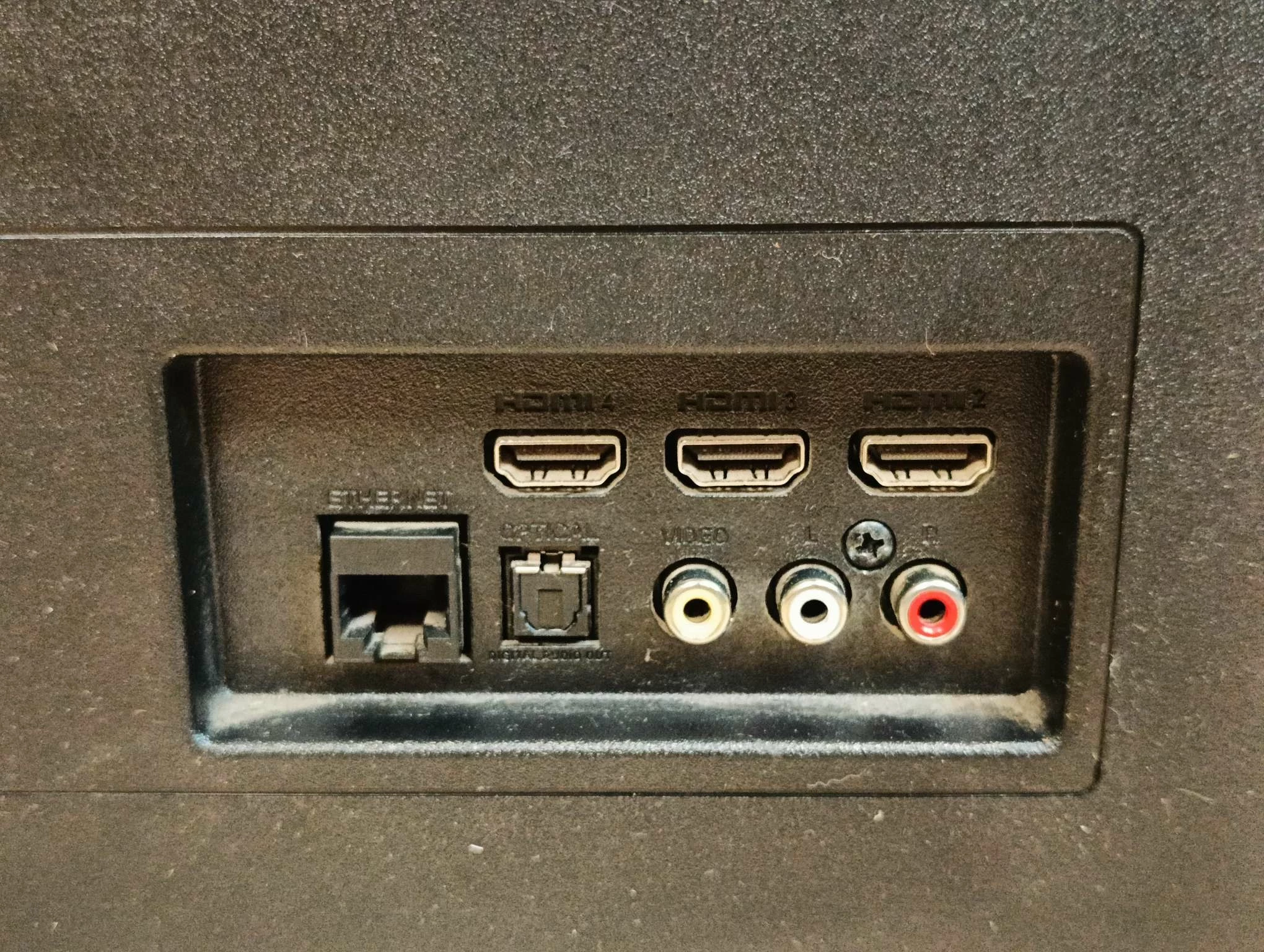 telewizor-sharp-50en4ea-50-4k-ultra-hd-android-tv-format-hd-129294-1