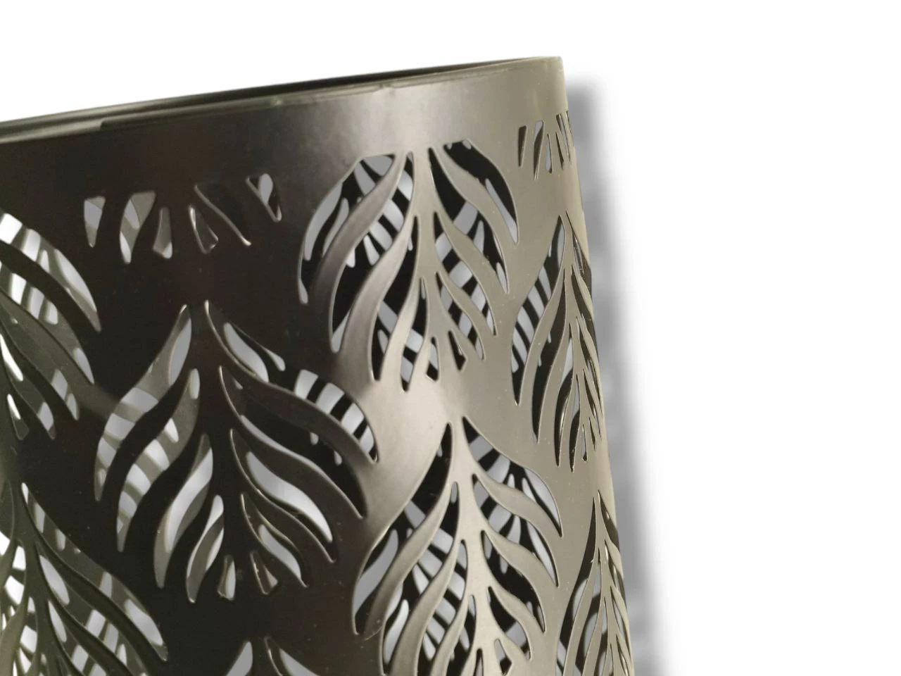 lampa-czarna-pepco-dlugoscwysokosc-2000