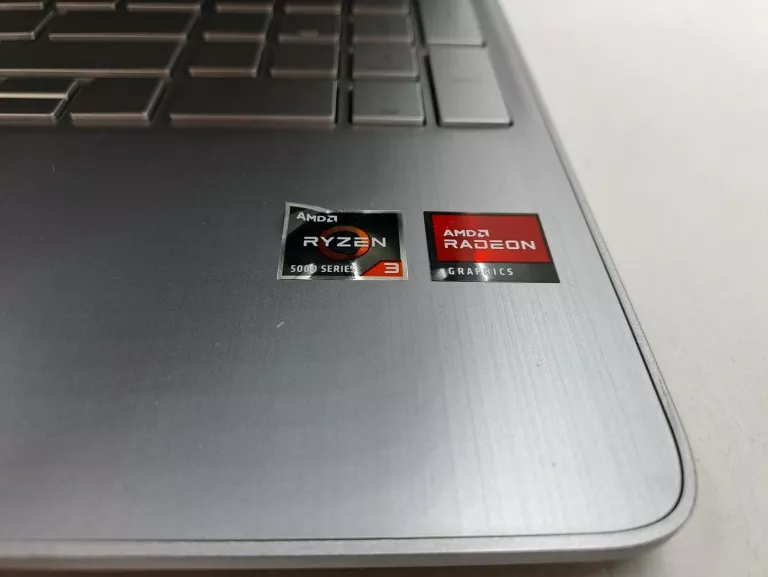 LAPTOP HP 15S-EQ2470NW (AMD RYZEN 5000 SERIES 3, 500GB SSD, 8GB RAM)