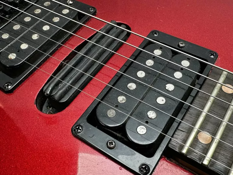 GITARA ELEKTRYCZNA IBANEZ RG 270 OPIS !!!!!!!!!!!!