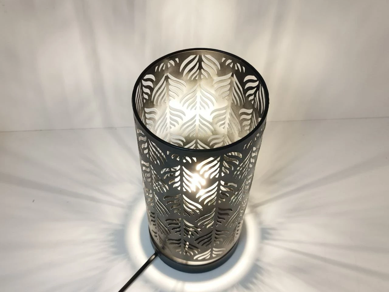 lampa-czarna-pepco-ean-gtin-5903917700139