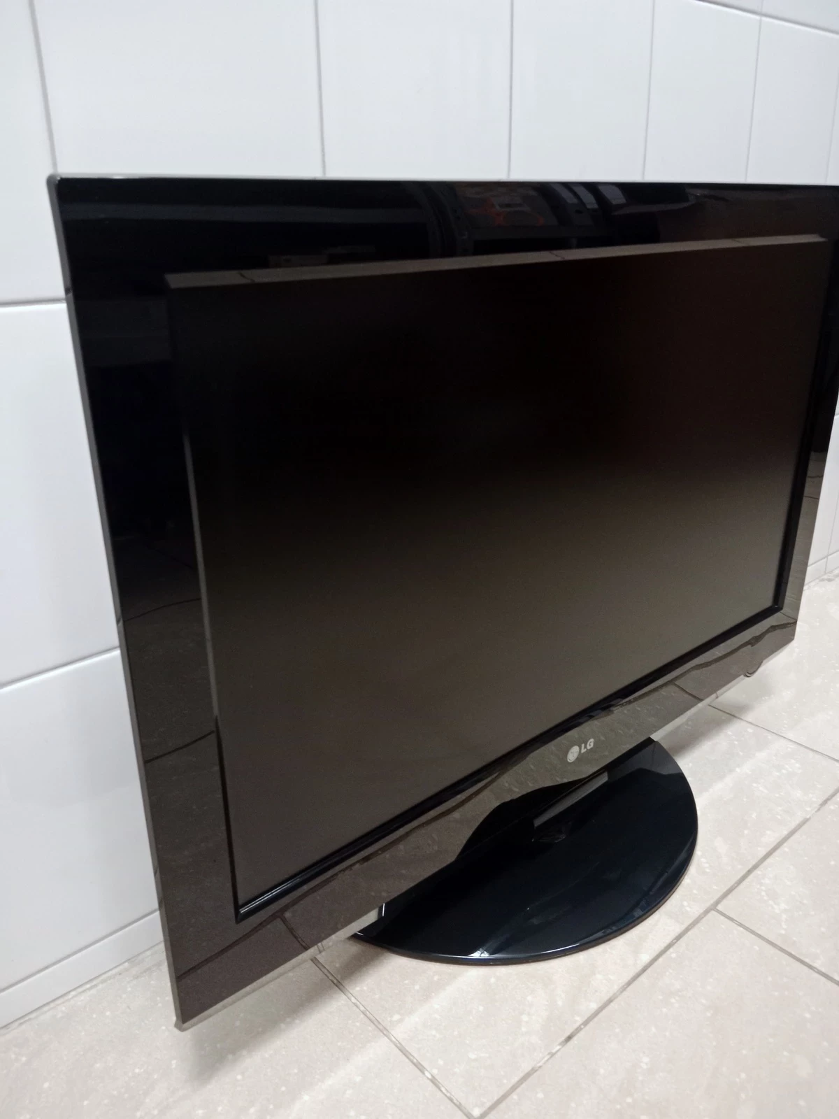 telewizor-lg-32-ean-gtin-8801031317233