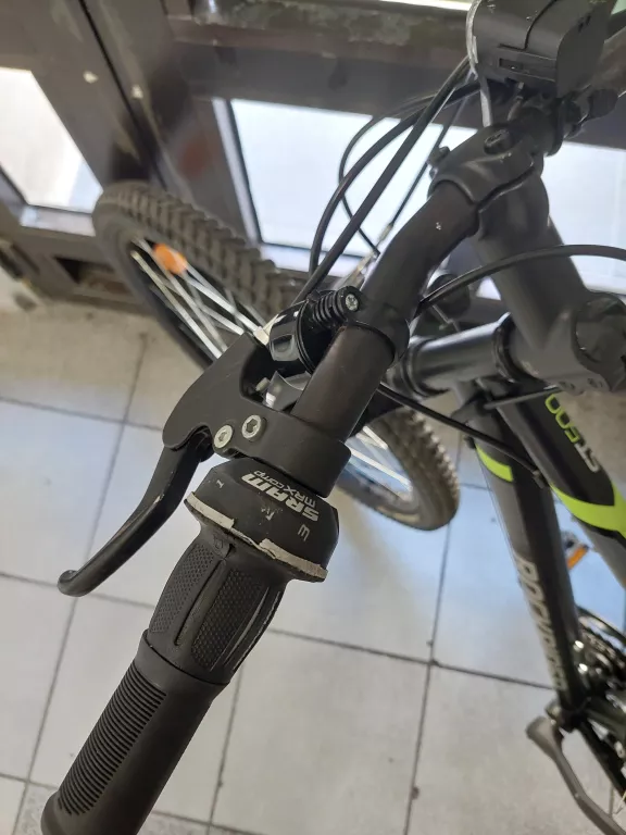 rower-rocrider-st500-trail-kola-24-cale-liczba-biegow-18