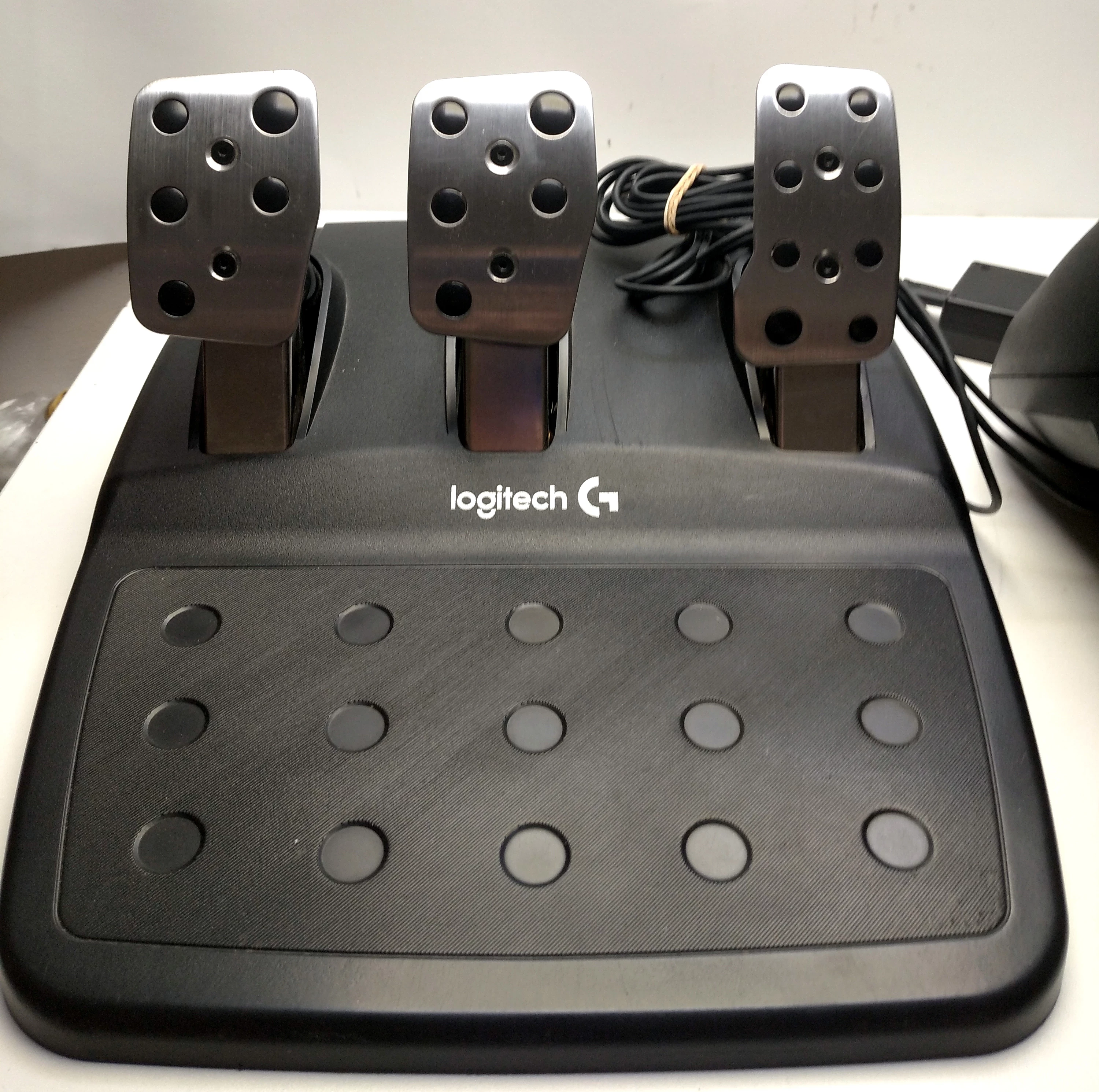 kierownica-logitech-g29-pc-ps3-ps4-ean-gtin-5099206057302