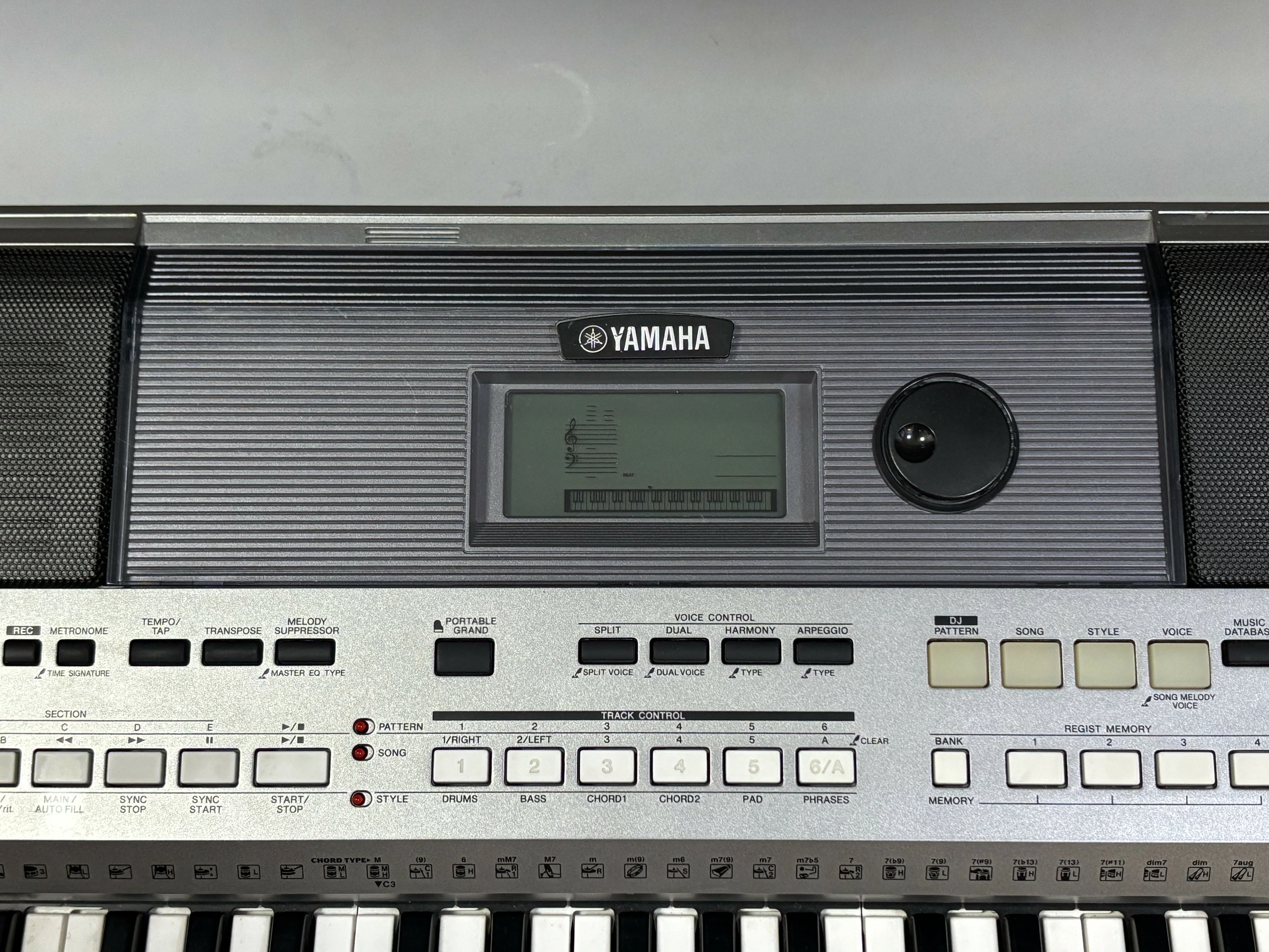 keyboard-yamaha-psr-e443-pokrowiecstojak-na-nuty-ean-gtin-4957812549370