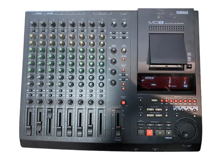 wielosciezkowy-rejestrator-minidyskowy-yamaha-md8-daszynskiego-75-b-zgorzelec-sc