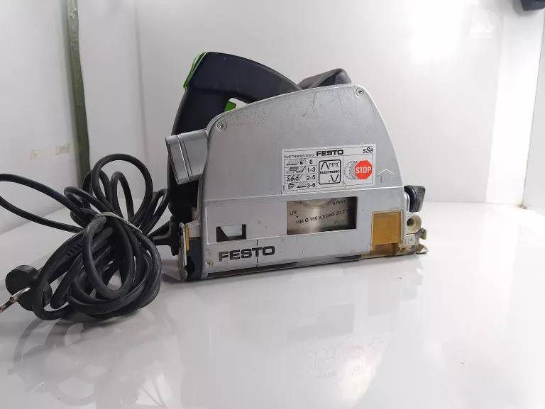 FESTOOL ZAGŁĘBIARKA TS 55 RQ-PLUS-FS 1050W WALIZKA