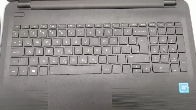 LAPTOP HP 250 G5 15,6 /4 GB RAM/ INTEL CELERON N3060