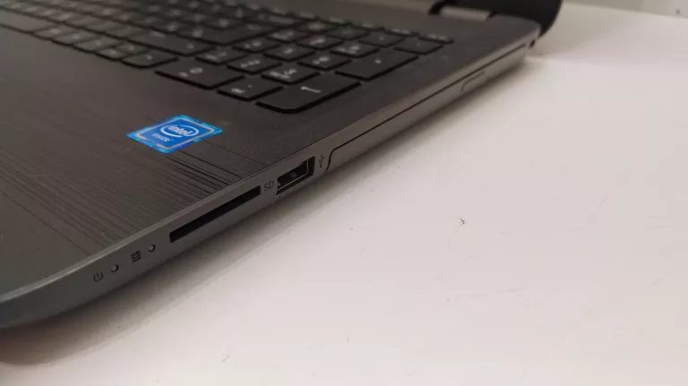 LAPTOP HP 250 G5 15,6 /4 GB RAM/ INTEL CELERON N3060