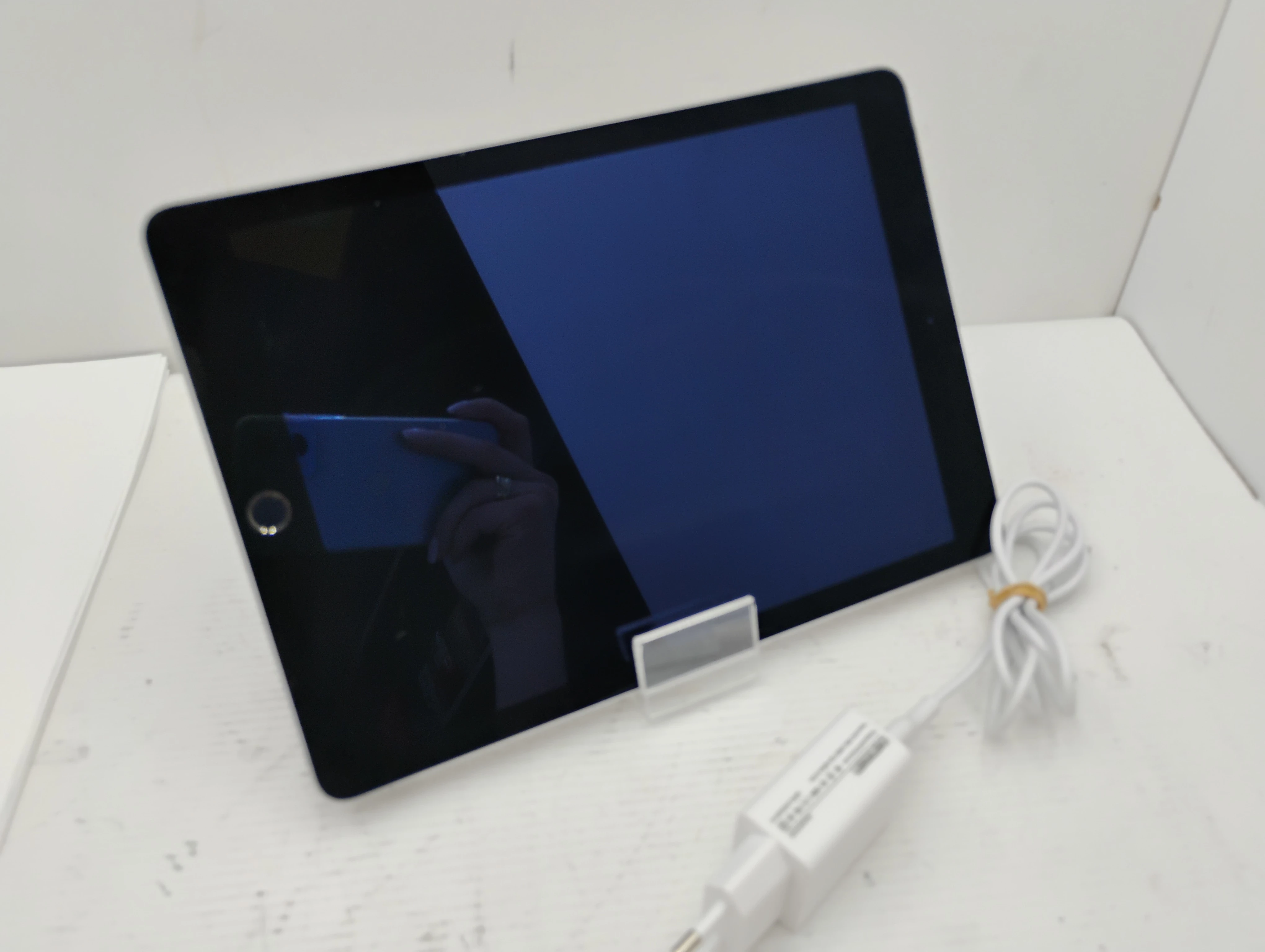 tablet-ipad-air-2-128gb-lad-stan-11323-2