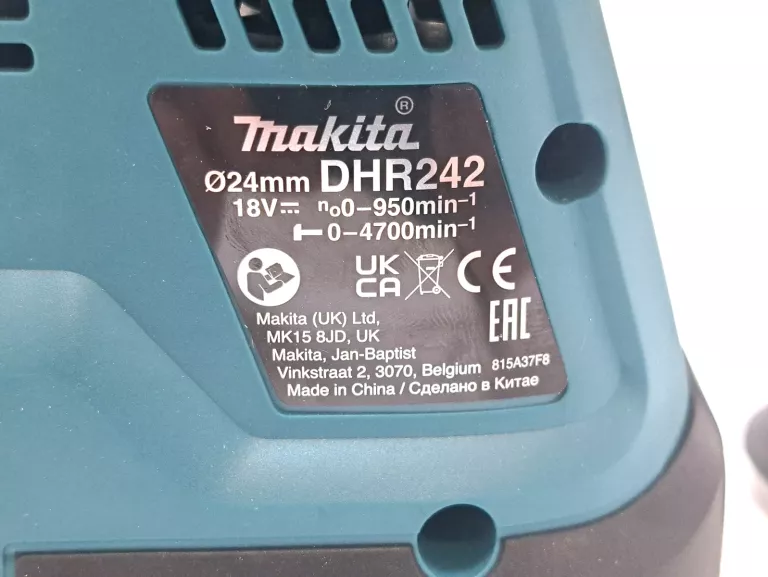 ZESTAW MAKITA DHR242 2*5AH 18V ŁAD + SKRZYNIA QUBRICK