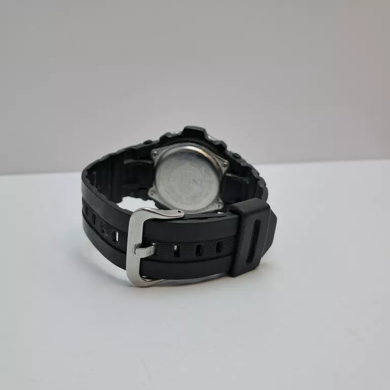 ZEGAREK CASIO G-SHOCK AWG-M100A