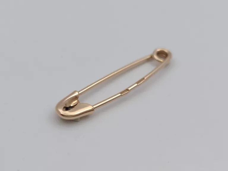 ZŁOTA BROSZKA AGRAFKA - 585 14K 0,73G